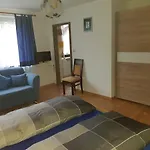 Pension-puttlachtal * Pottenstein
