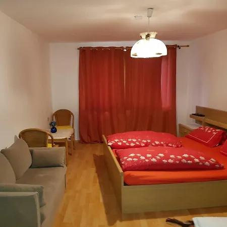Pension-puttlachtal 波滕施泰因